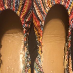 Vegan Tieks Sunset Print Striped. Size 12